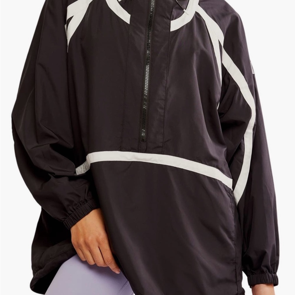 FP Movement by Free People Black & White Care Like the Wind Anorak Size Small